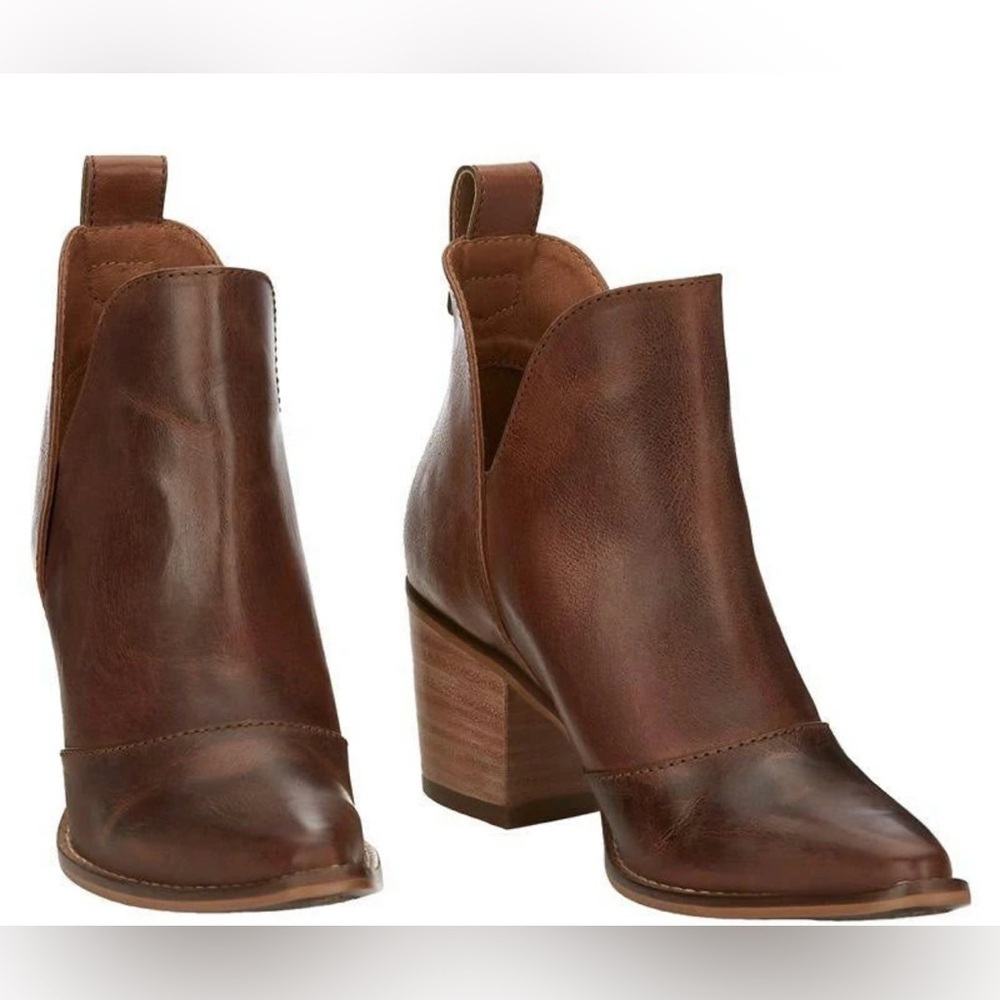 New Womens Nocona Micki Cowhide 7" Snip Toe Ankle Boots Bootie Shoes Size 6